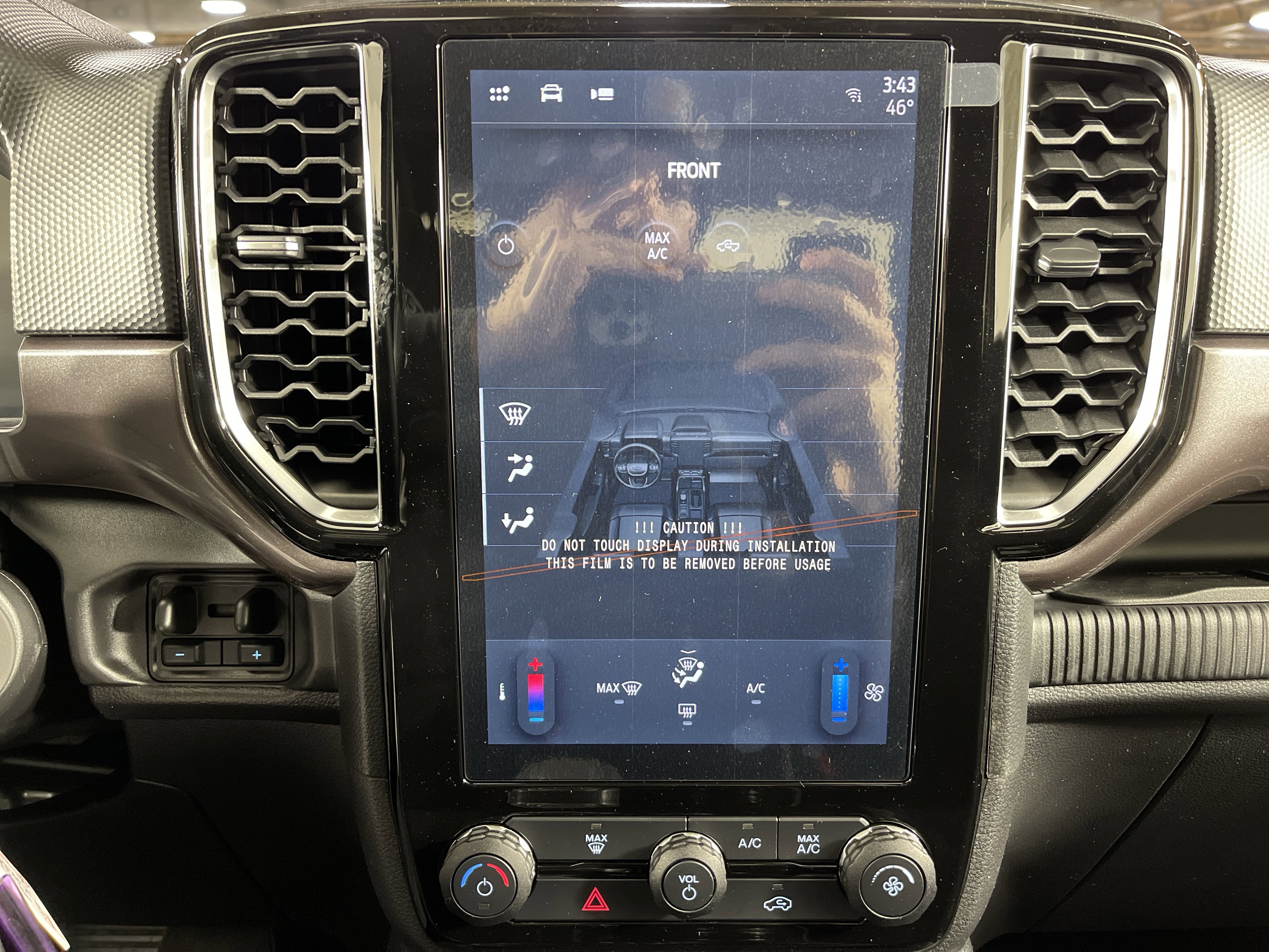 New 2025 Ford Ranger XLT w/ Black Appearance Package image 25