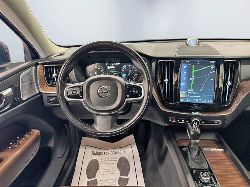 Used 2020 Volvo XC60 T6 Inscription AWD/4WD image 17