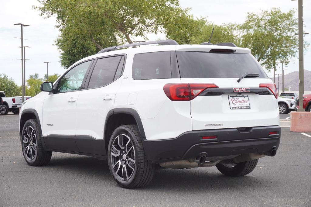 Certified 2019 GMC Acadia SLT w/ Black Edition FWD image 3