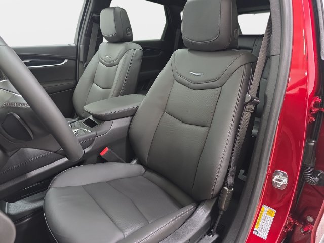 New 2026 Cadillac XT5 Premium Luxury w/ Driver Assist Package FWD image 12
