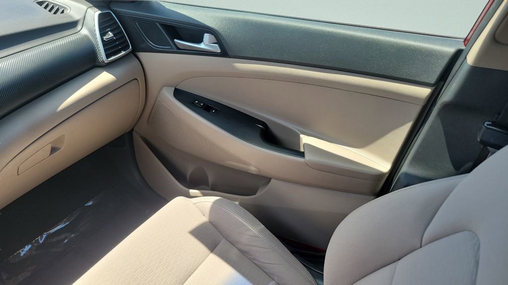 Used 2019 Hyundai Tucson Value FWD image 13