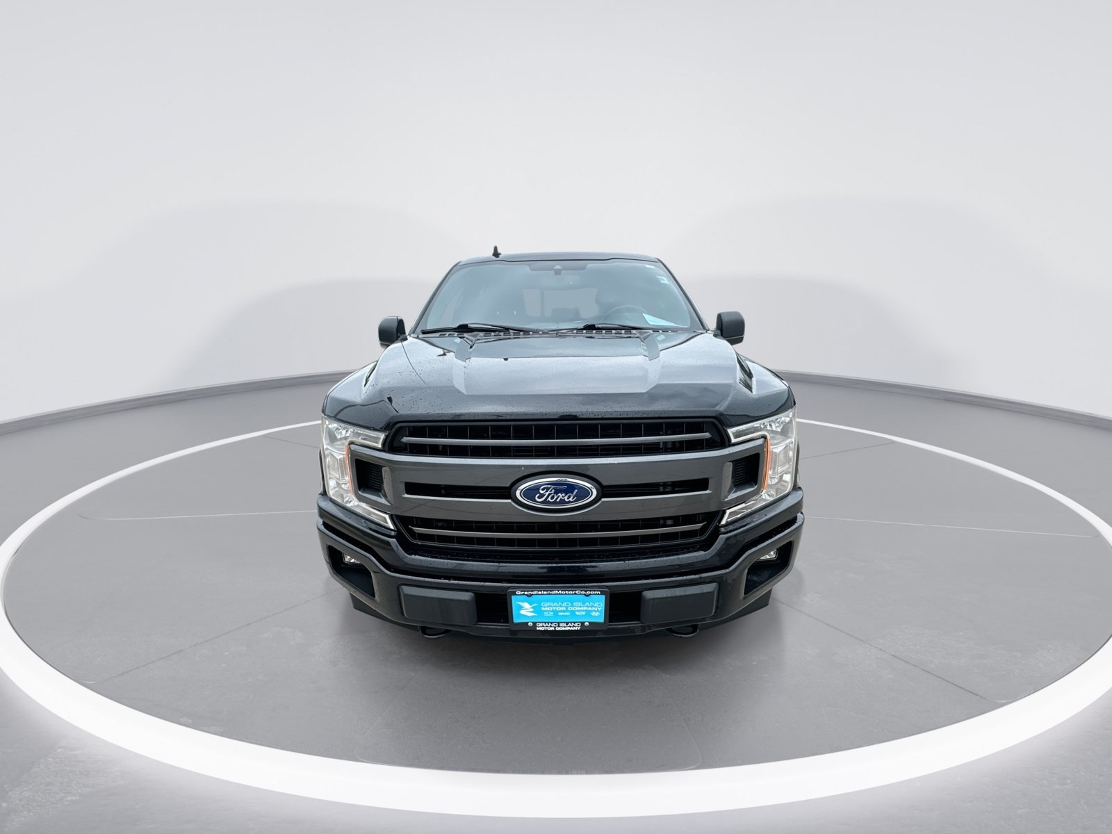 Used 2020 Ford F150 XLT w/ Equipment Group 302A Luxury AWD/4WD image 3