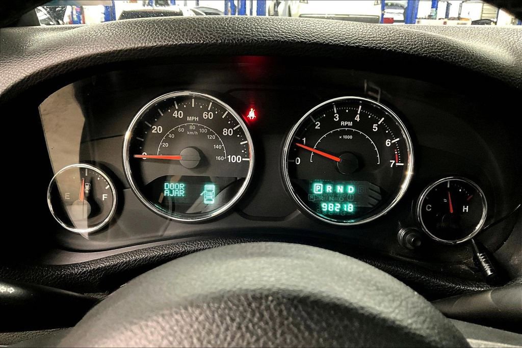 Used 2012 Jeep Wrangler Sahara w/ Connectivity Group image 12