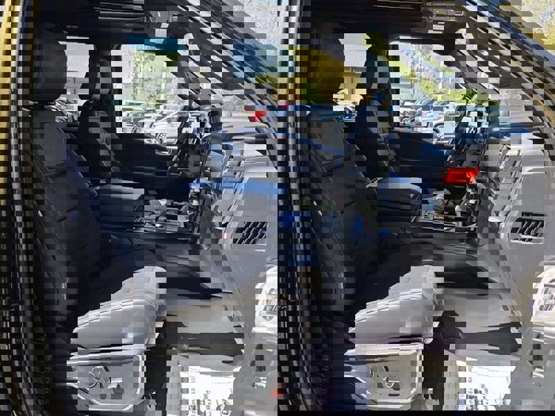 Used 2025 Ford F150 Raptor AWD/4WD image 16