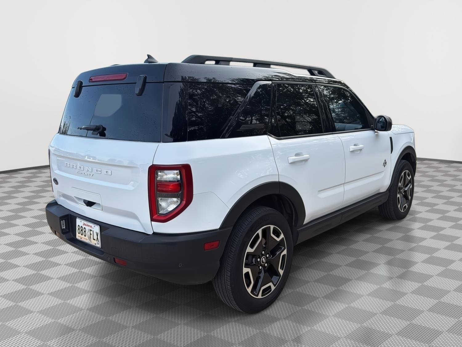 Used 2022 Ford Bronco Sport Outer Banks w/ Tech Package image 5