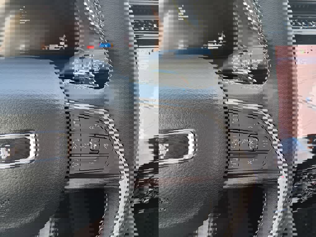 Used 2022 Jeep Grand Cherokee L Limited image 23