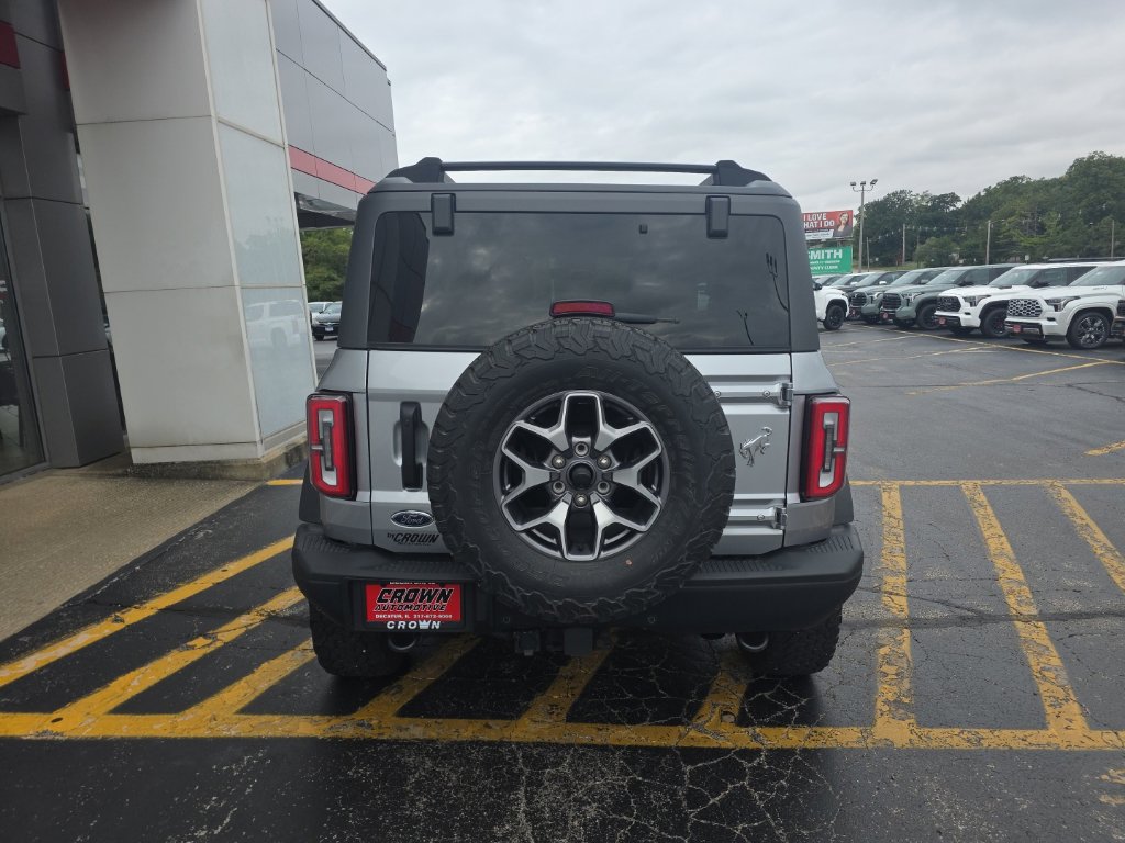 Used 2024 Ford Bronco Badlands AWD/4WD image 4