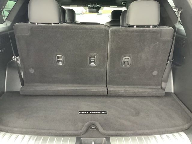 Certified 2022 Hyundai Palisade Calligraphy w/ Winter Package image 12