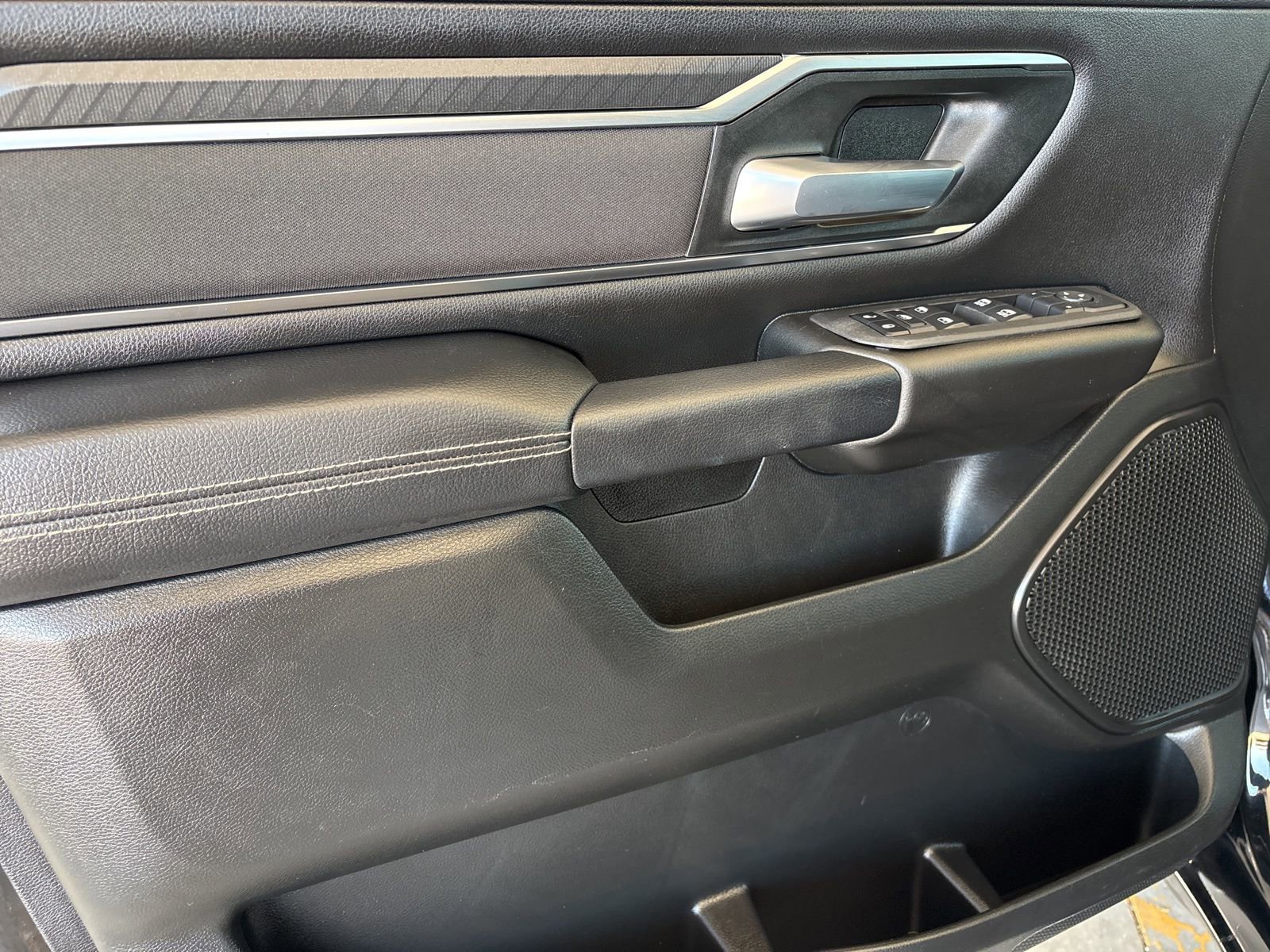 Used 2025 RAM 1500 Lone Star AWD/4WD image 10