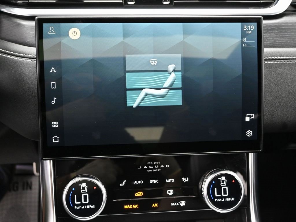 Used 2022 Jaguar XF R-Dynamic SE image 25