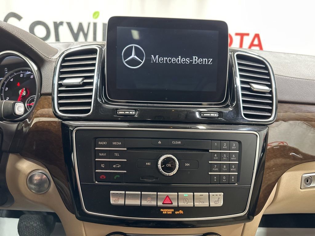 Used 2017 Mercedes-Benz GLS 450 4MATIC image 31