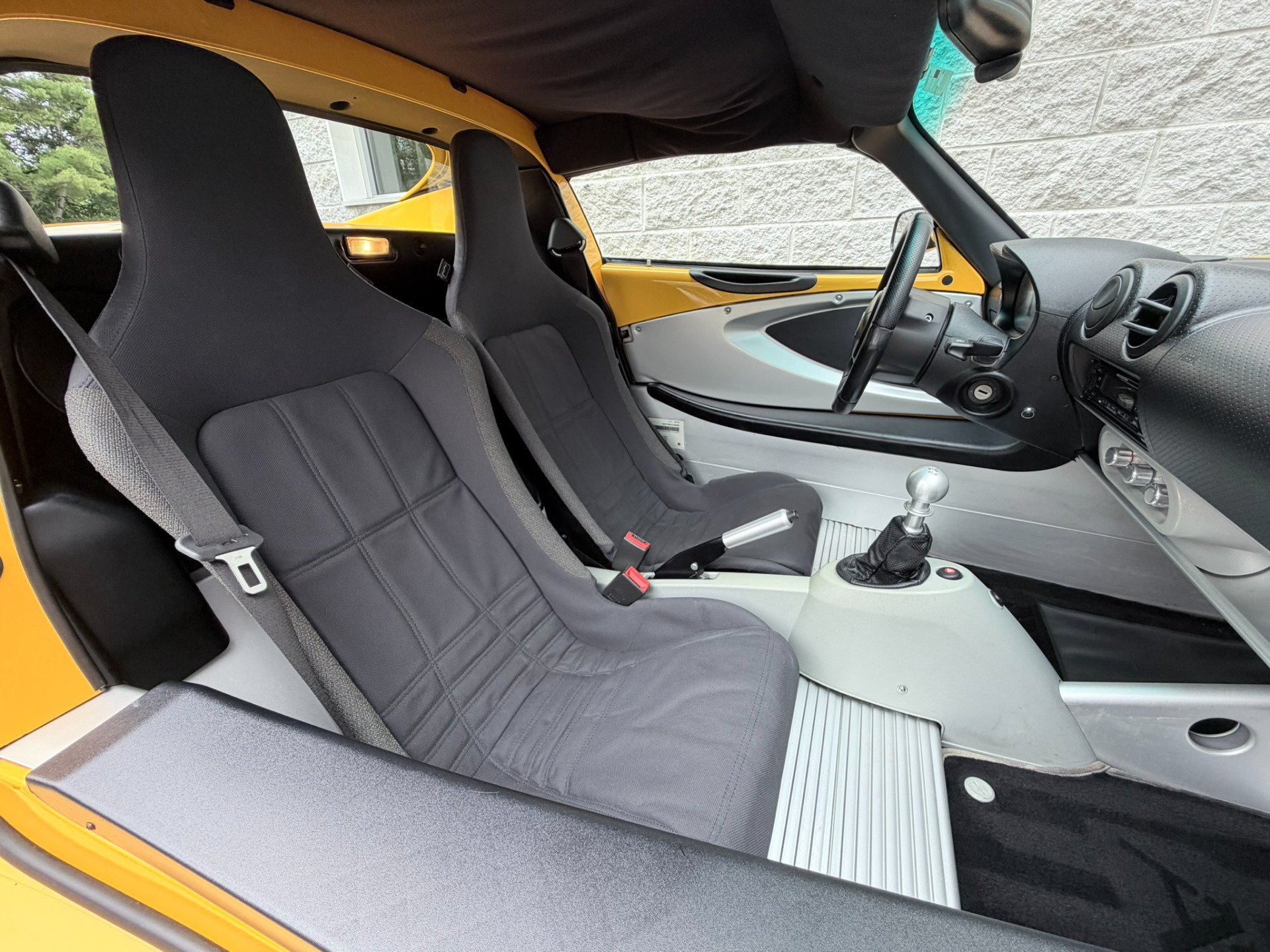 Used 2006 Lotus Elise RWD image 34
