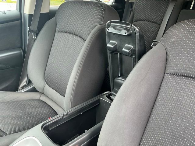 Used 2017 Dodge Journey SE w/ Flexible Seating Group FWD image 29