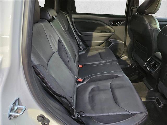 Used 2025 Subaru Forester Touring image 22