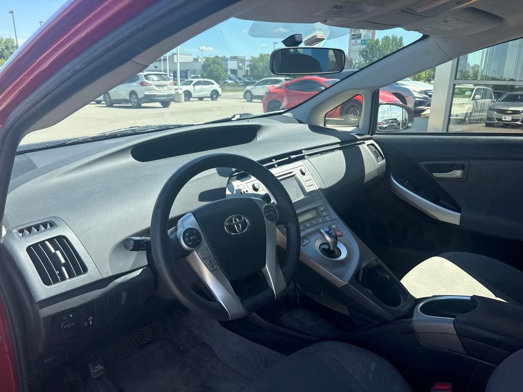 Used 2015 Toyota Prius Two FWD image 7