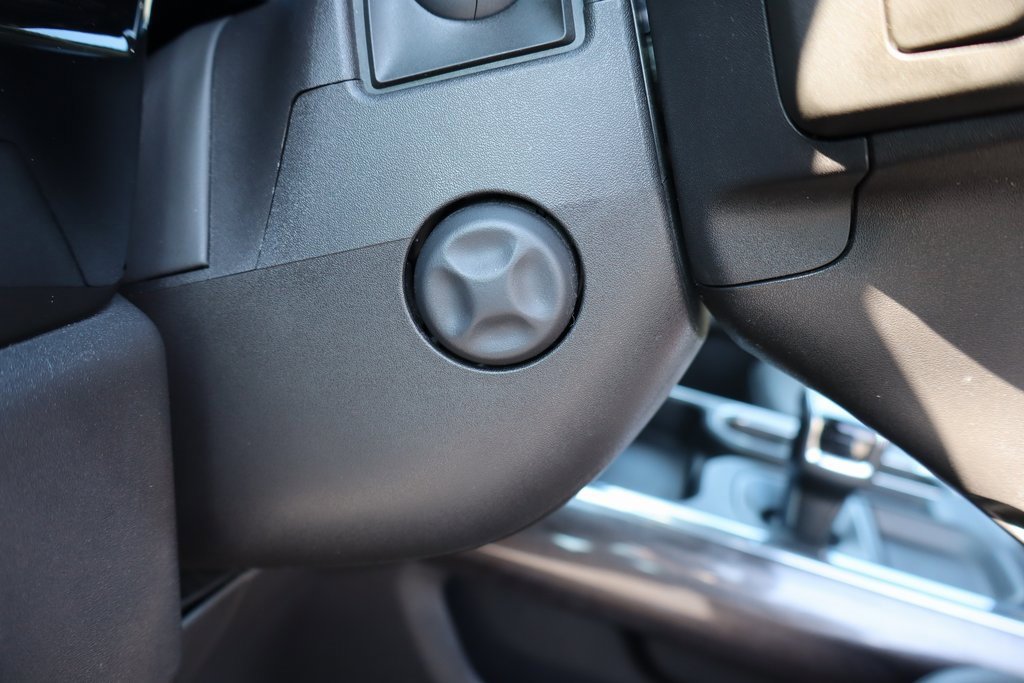 Used 2022 Chevrolet Silverado 1500 LTZ image 7