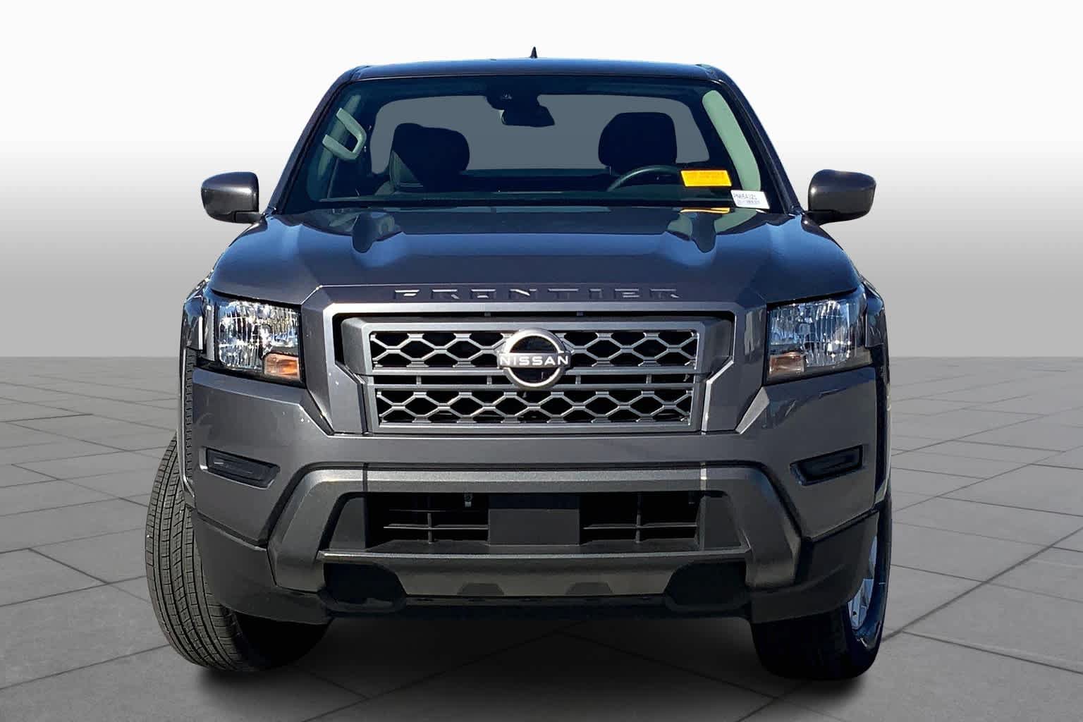 Used 2023 Nissan Frontier SV w/ Technology Package RWD image 4