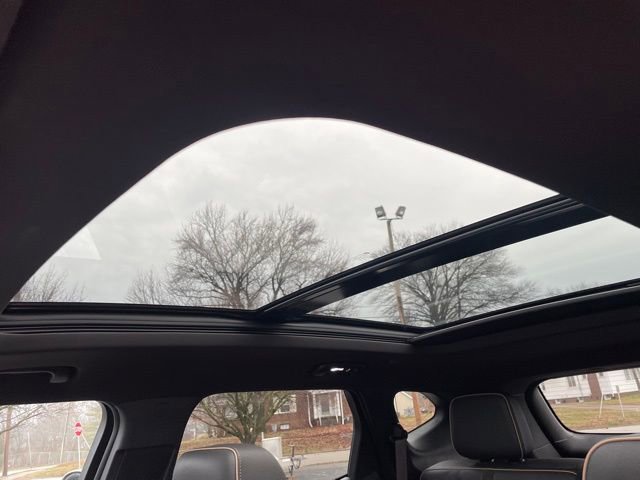 Used 2023 Chevrolet Blazer Premier image 35