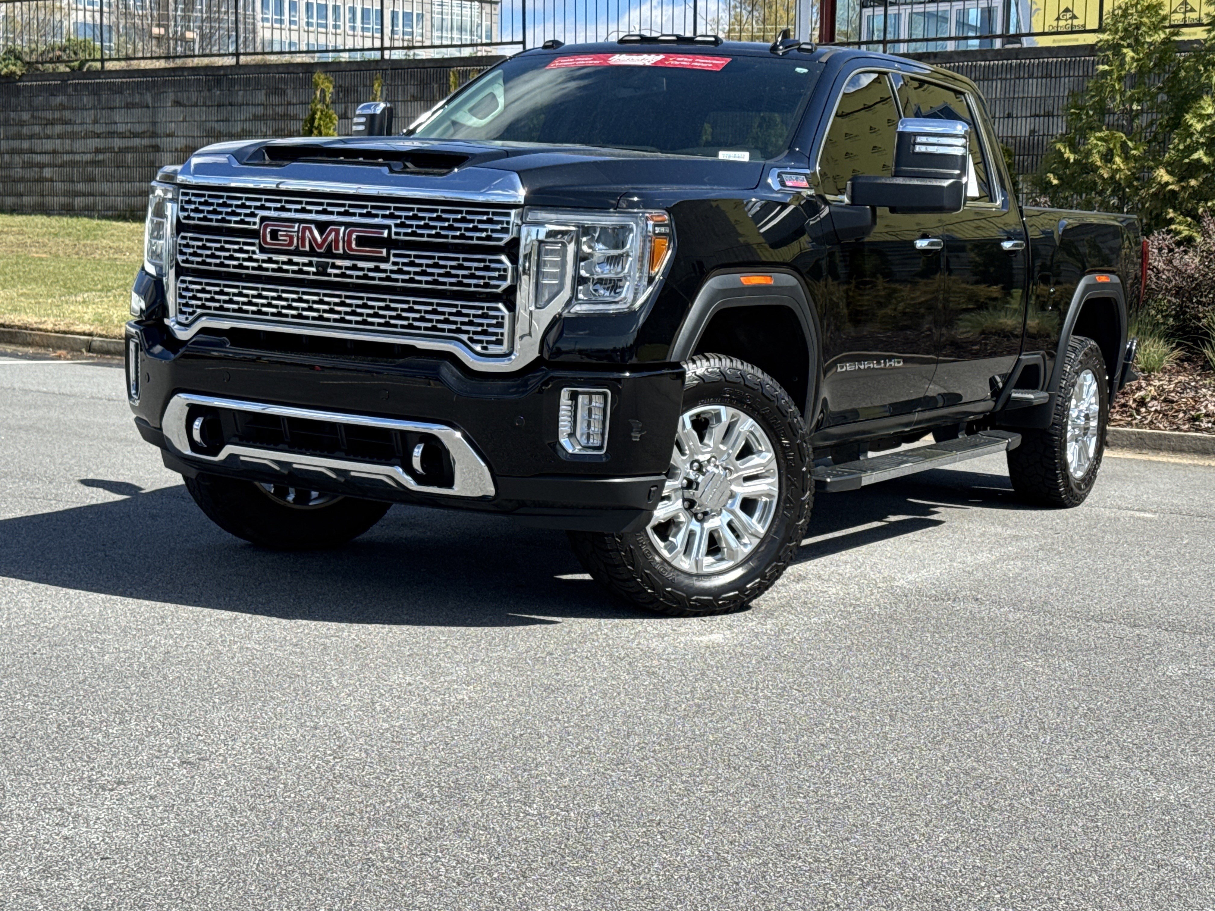 Used 2023 GMC Sierra 2500 Denali image 6