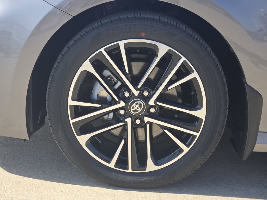 New 2026 Toyota Camry XLE image 10