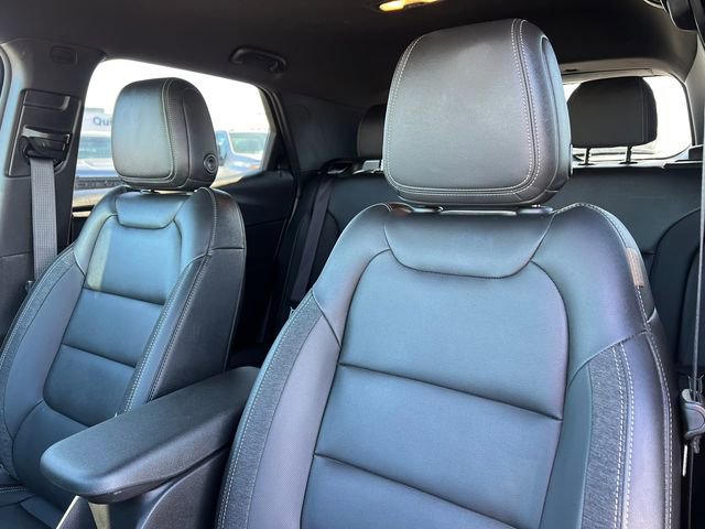 Used 2023 Chevrolet TrailBlazer ACTIV FWD image 12