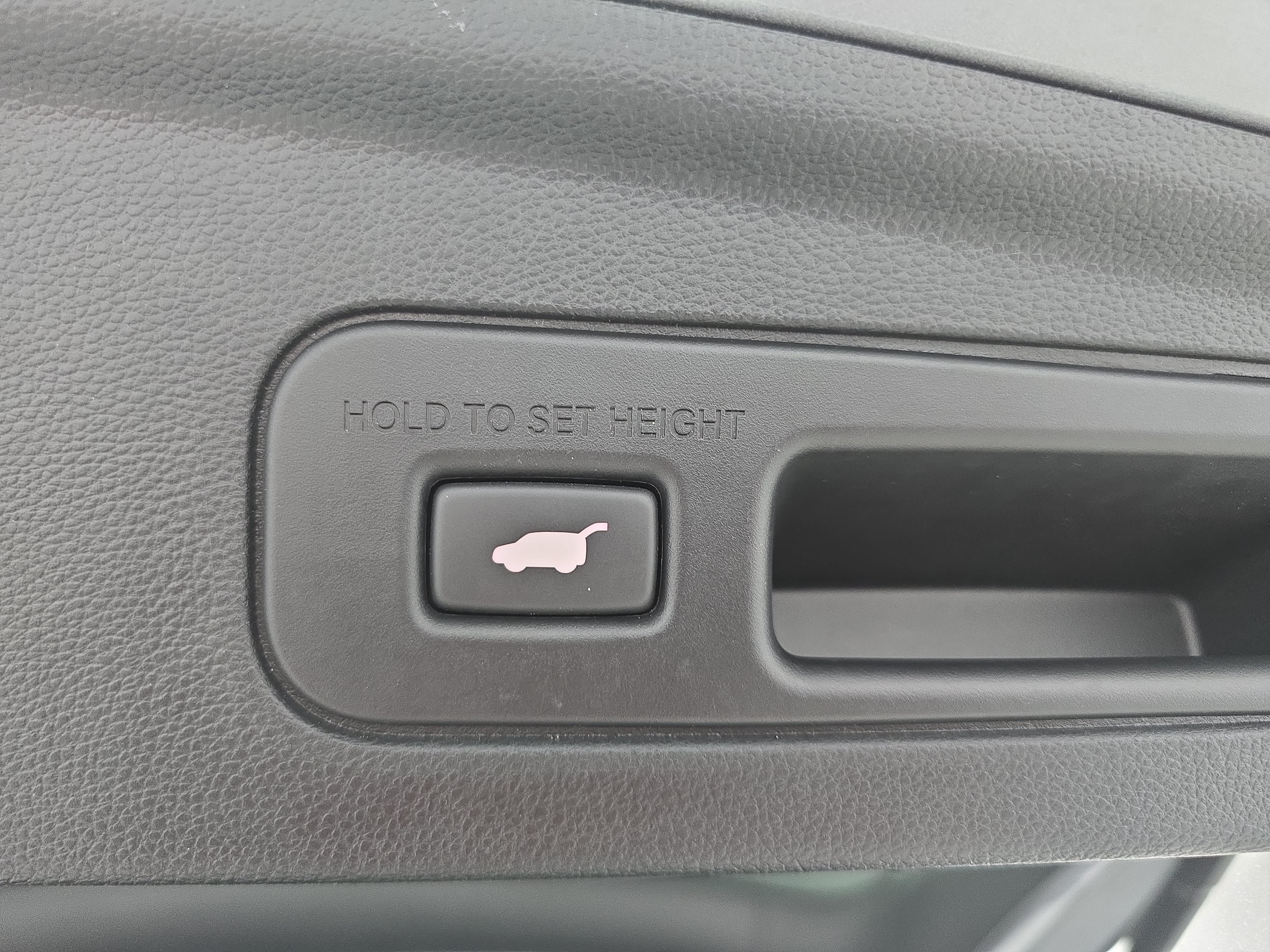 Certified 2024 Acura MDX SH-AWD image 14