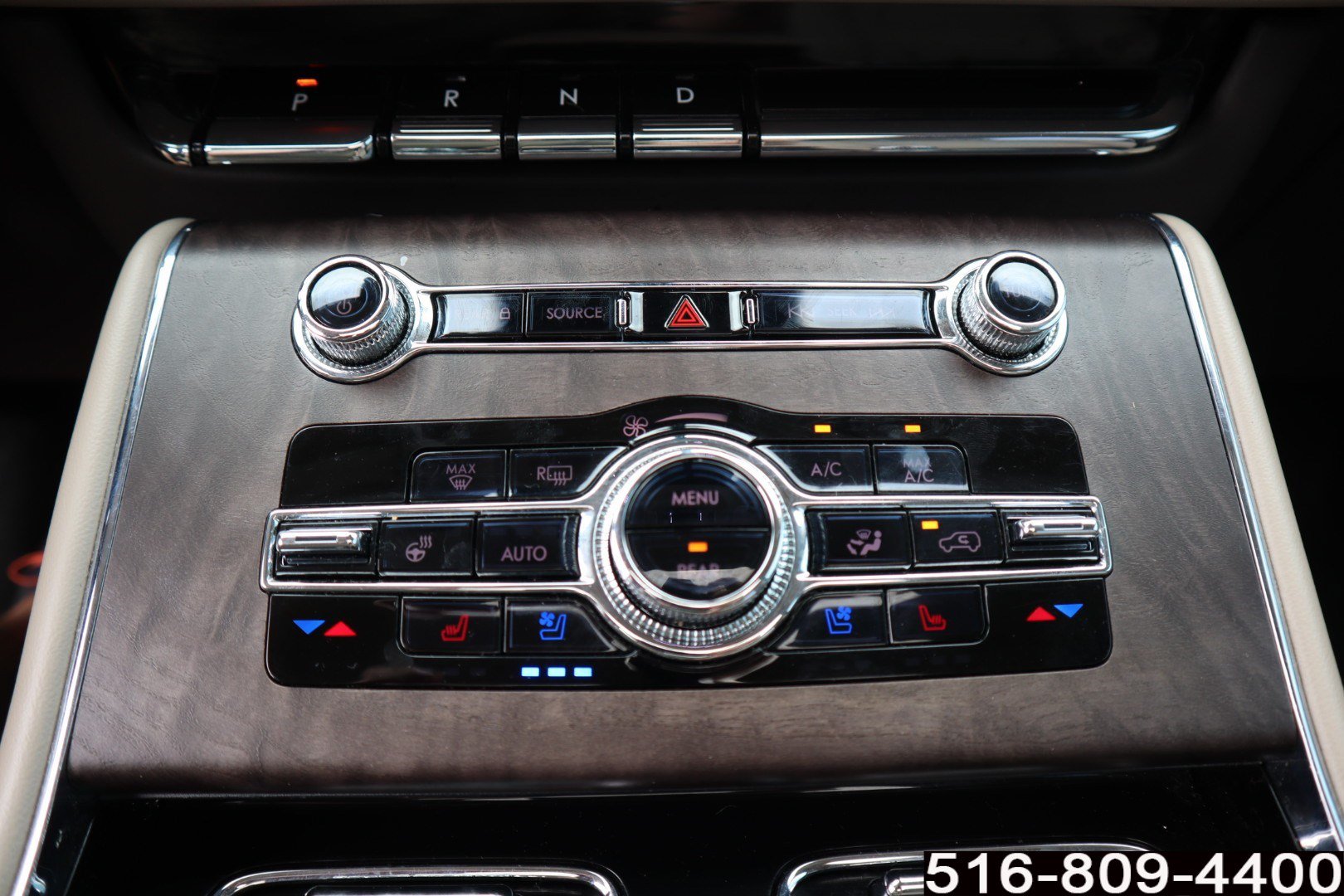 Used 2023 Lincoln Aviator Reserve w/ Elements Package Plus AWD/4WD image 18