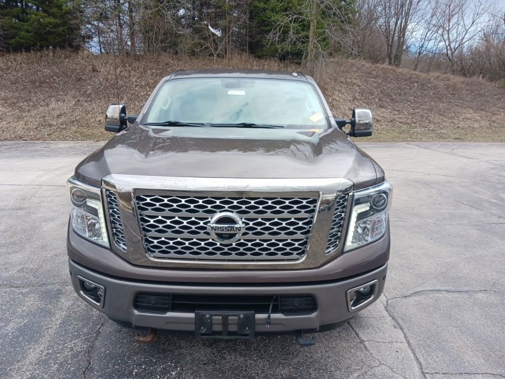 Used 2017 Nissan Titan Platinum Reserve image 10
