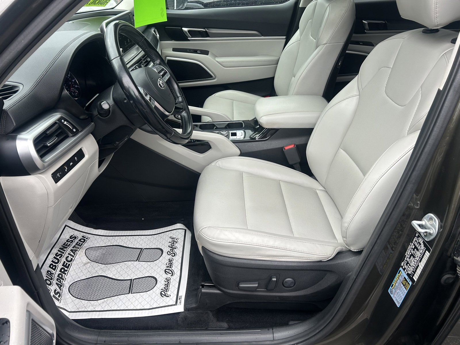 Used 2020 Kia Telluride S AWD/4WD image 15