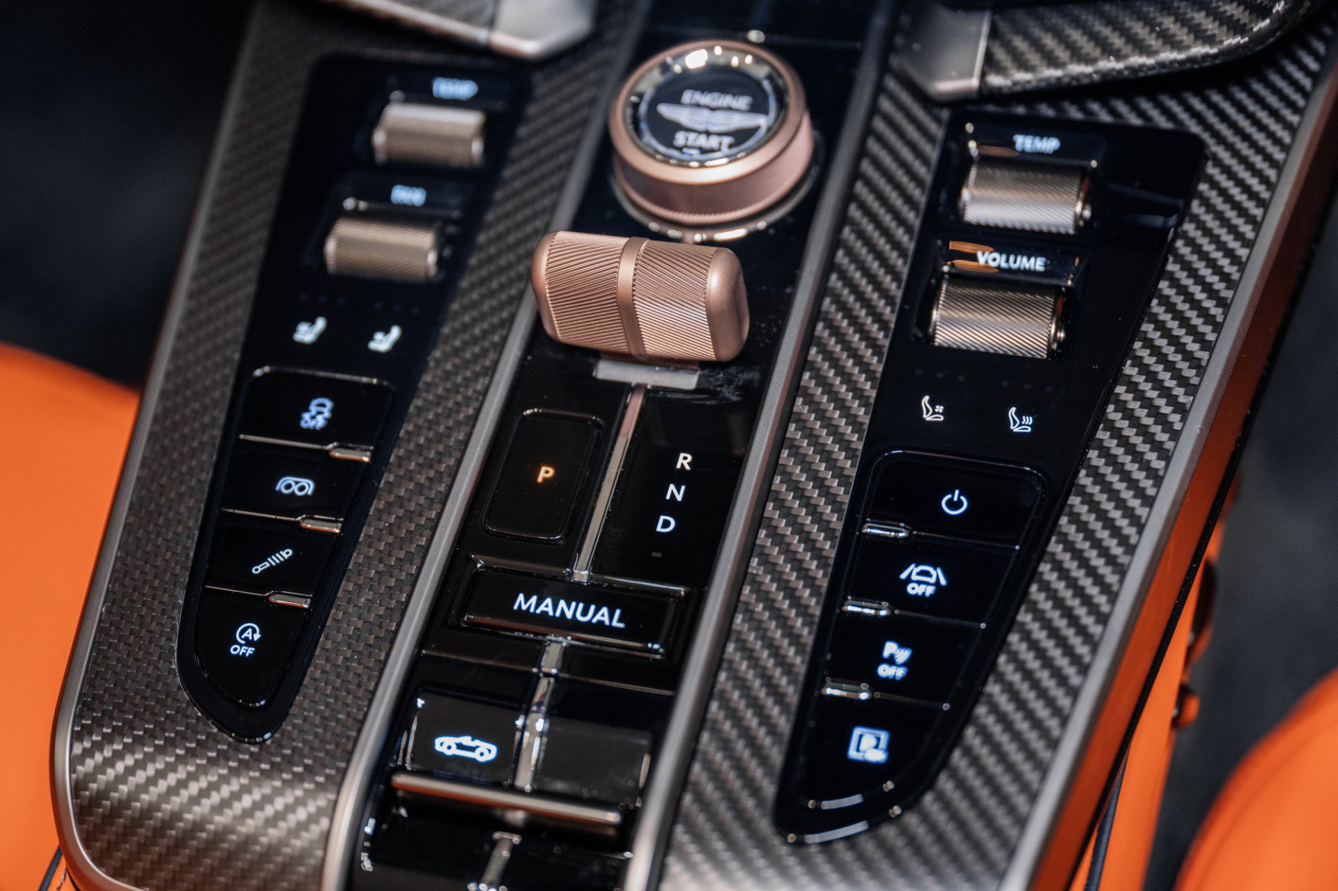 New 2026 Aston Martin Vanquish Convertible image 34