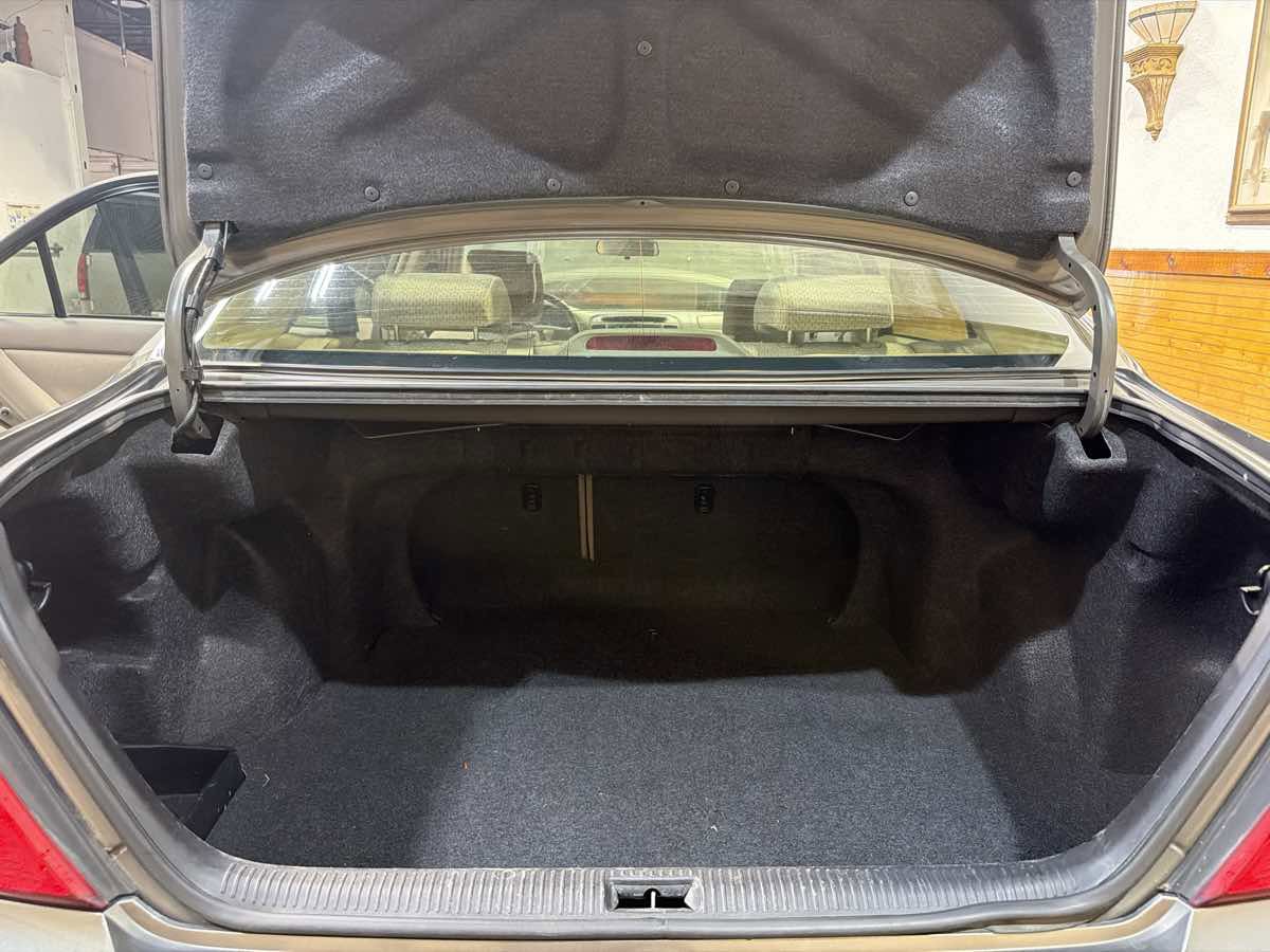 Used 2003 Toyota Camry LE FWD image 12