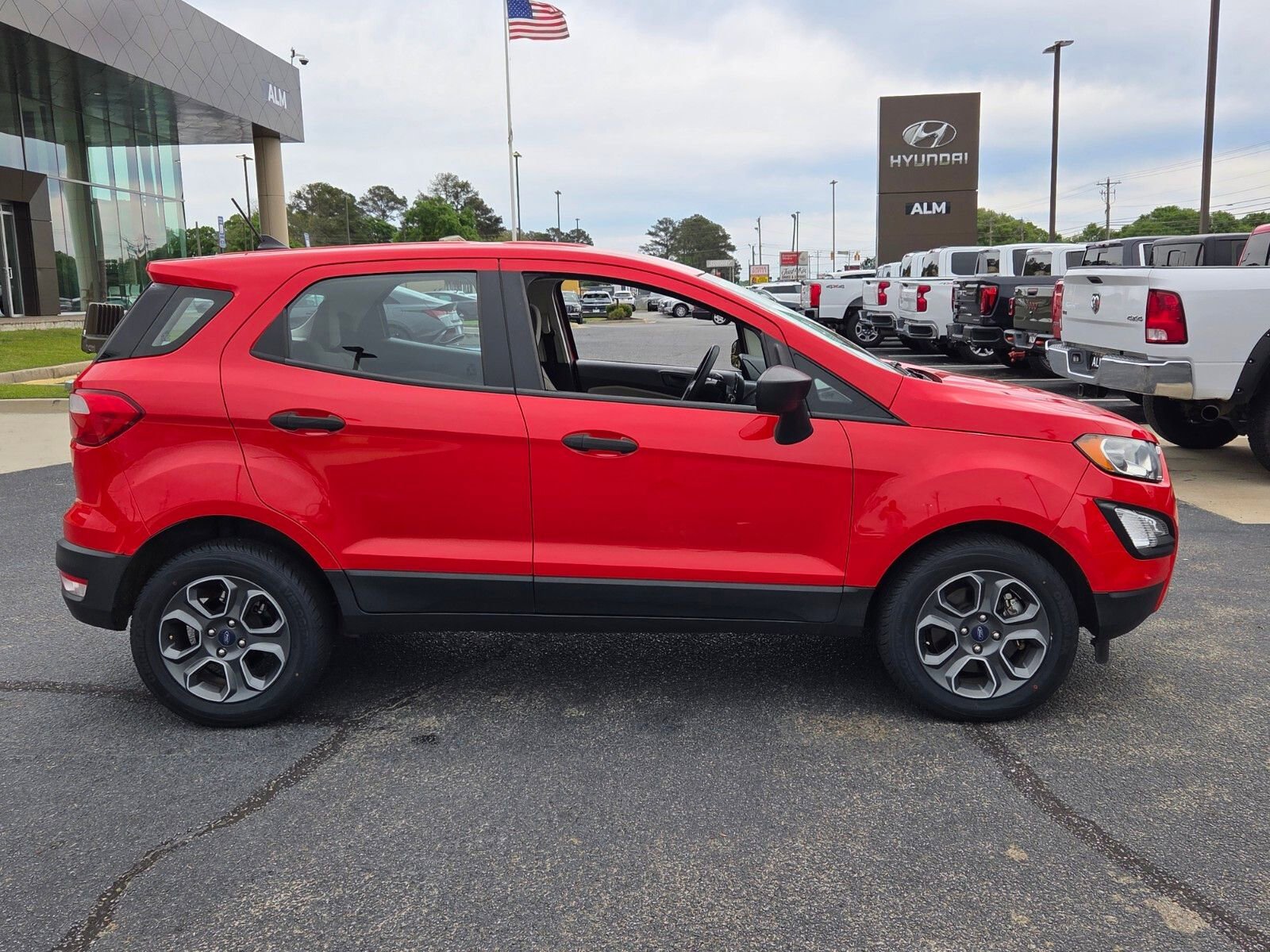 Used 2020 Ford EcoSport S image 15