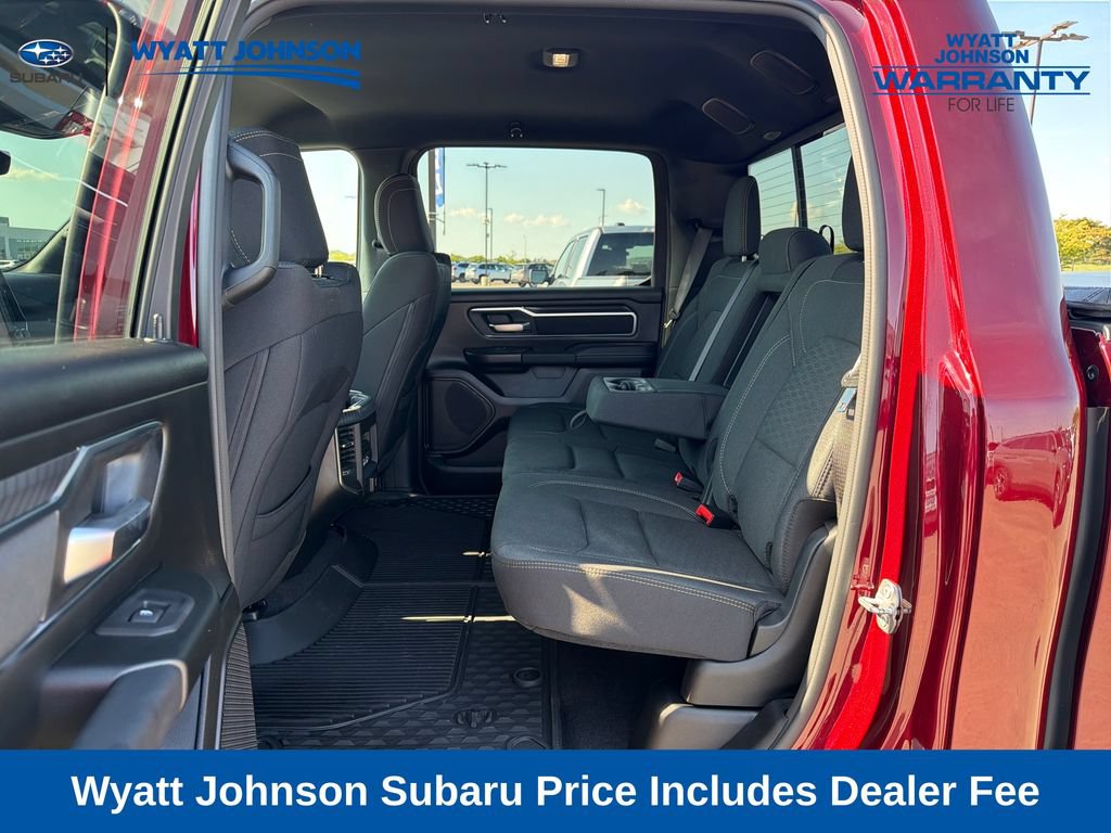 Used 2025 RAM 1500 Big Horn AWD/4WD image 31
