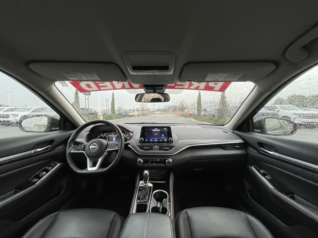 Used 2025 Nissan Altima 2.5 SR image 27
