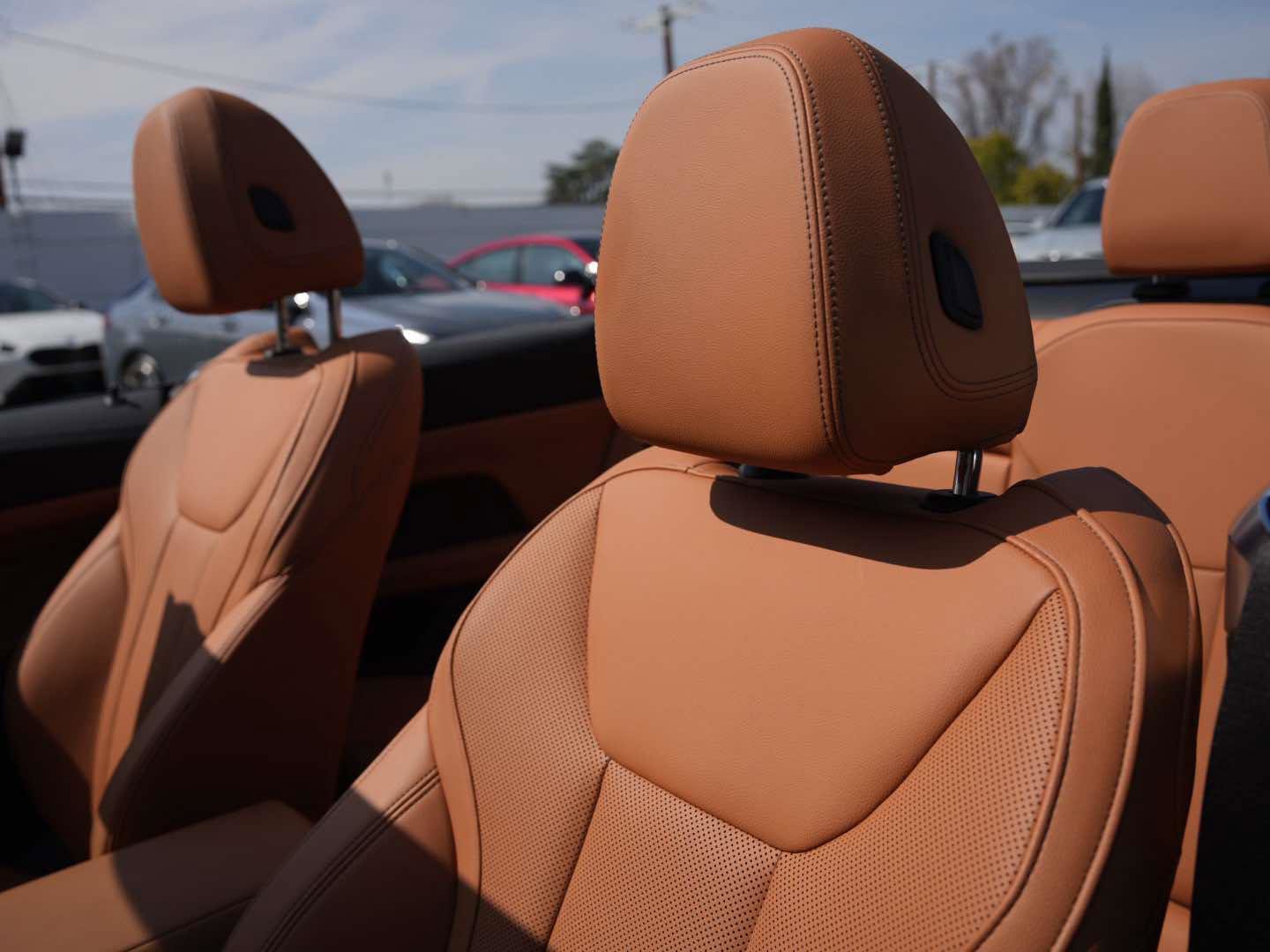 Used 2026 BMW M440i Convertible image 22
