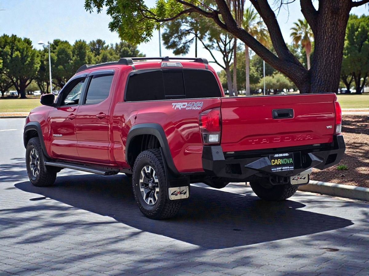 Used 2018 Toyota Tacoma TRD Off-Road w/ Technology Package image 5