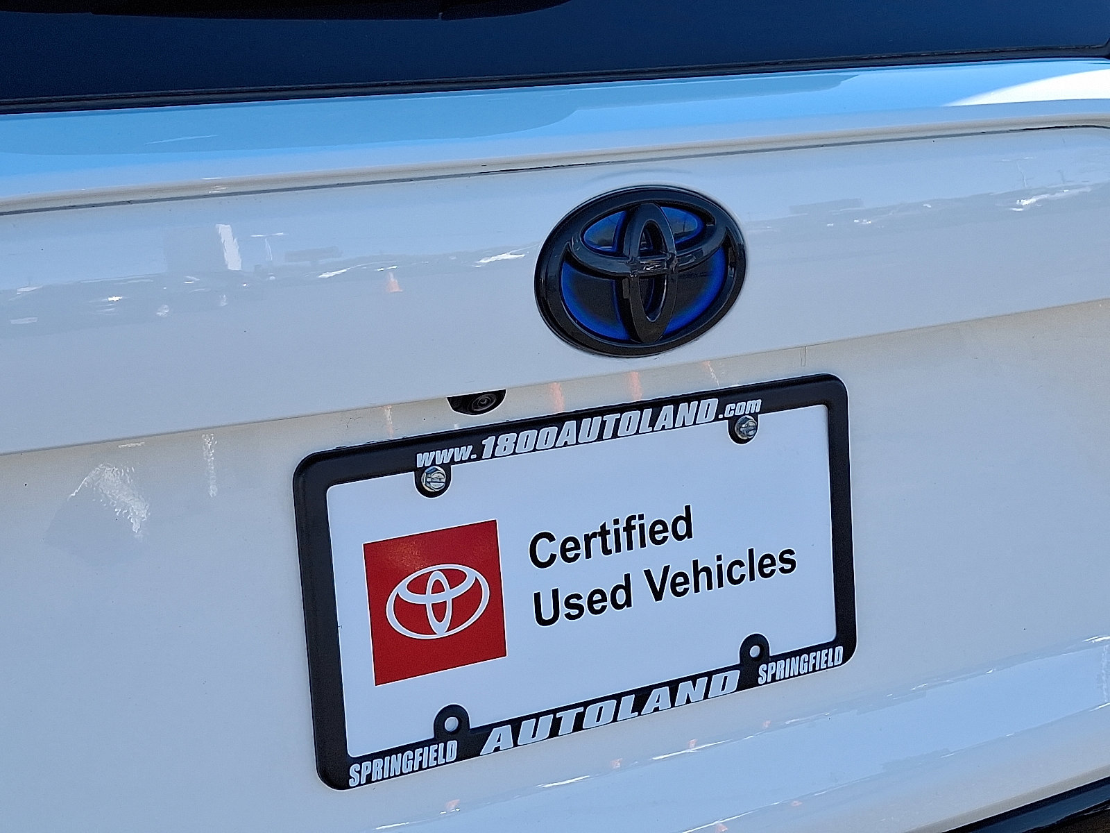 Certified 2023 Toyota RAV4 SE image 30