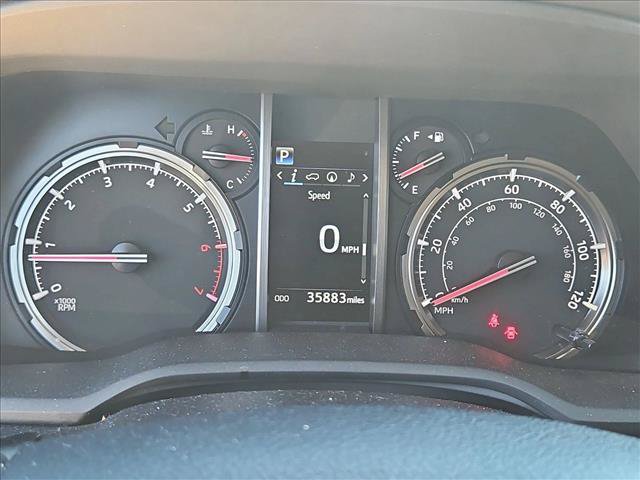 Used 2024 Toyota 4Runner TRD Off-Road Premium AWD/4WD image 14
