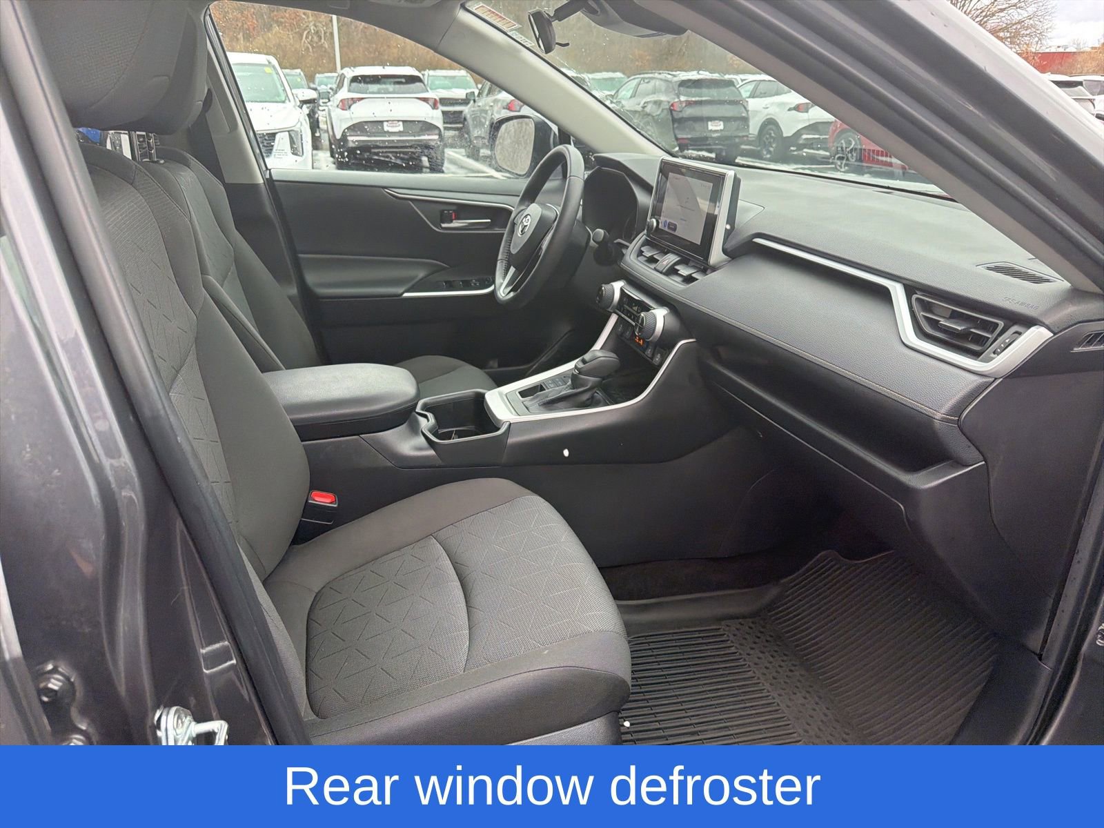 Used 2023 Toyota RAV4 XLE image 23