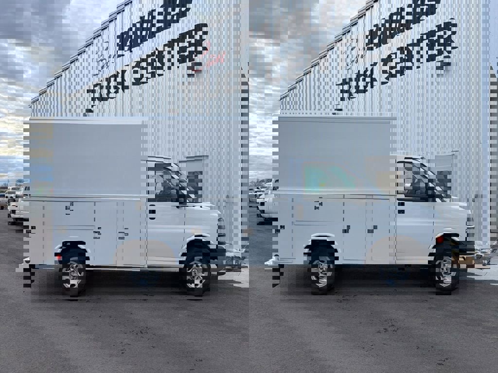 New 2025 Chevrolet Express 3500 w/ Power Convenience Package RWD image 2