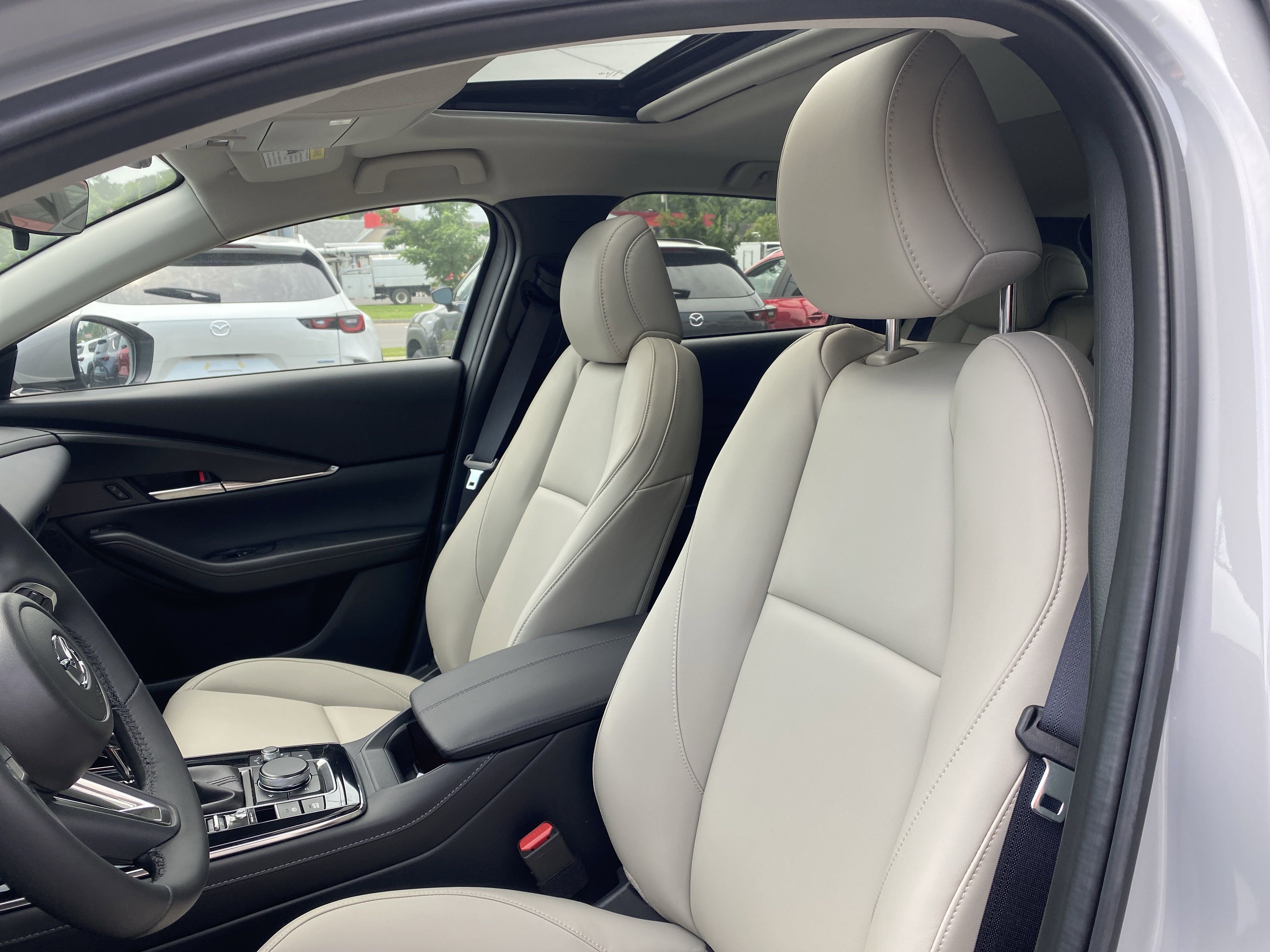 New 2025 MAZDA CX-30 AWD 2.5 S w/ Preferred Package image 9