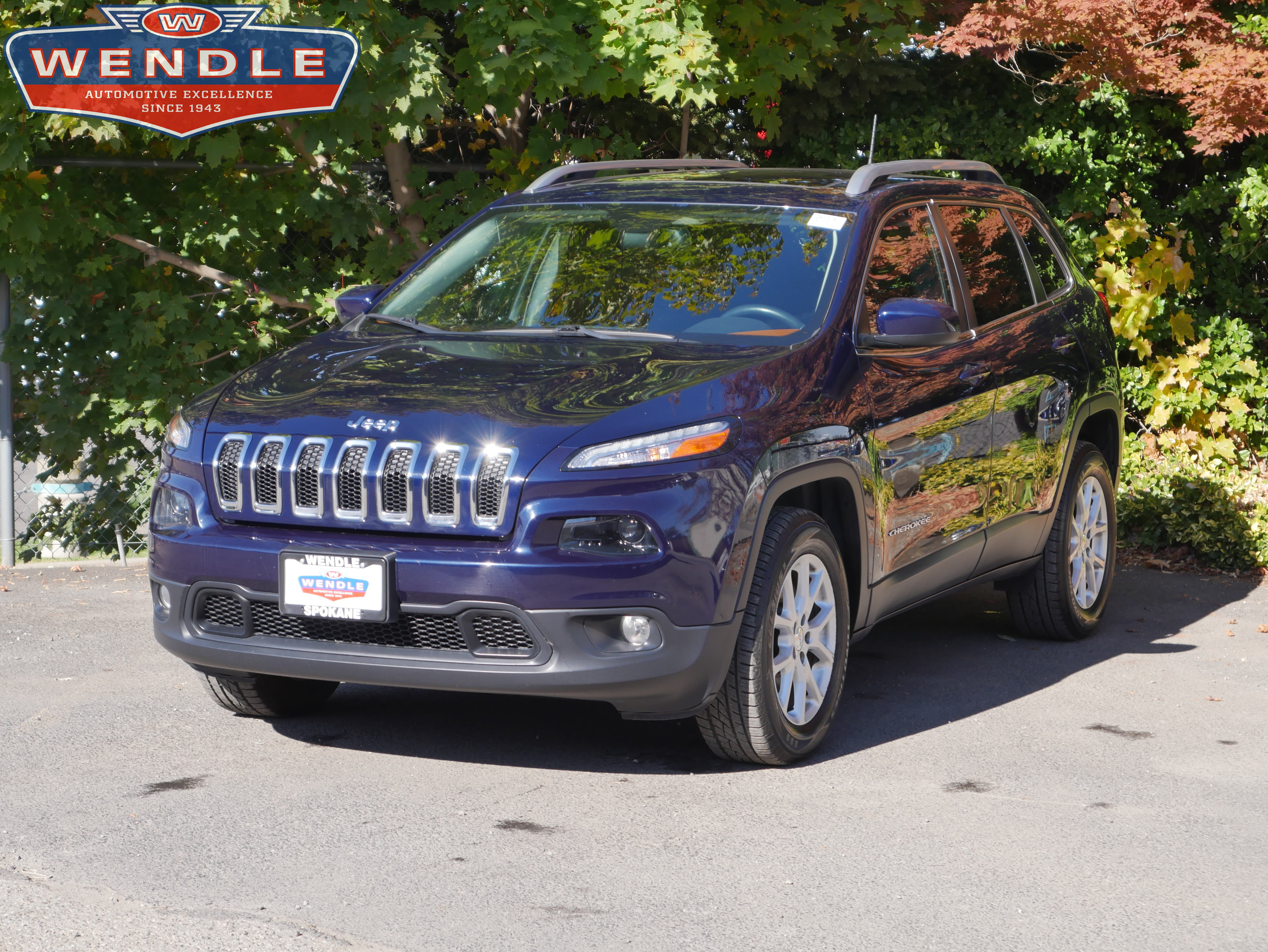Used 2016 Jeep Cherokee Latitude w/ Comfort/Convenience Group