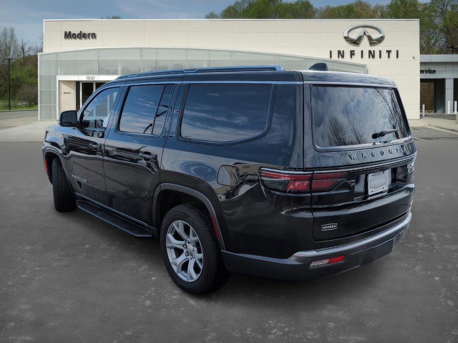 Used 2022 Jeep Wagoneer Series II w/ Flexible Seating Group image 5