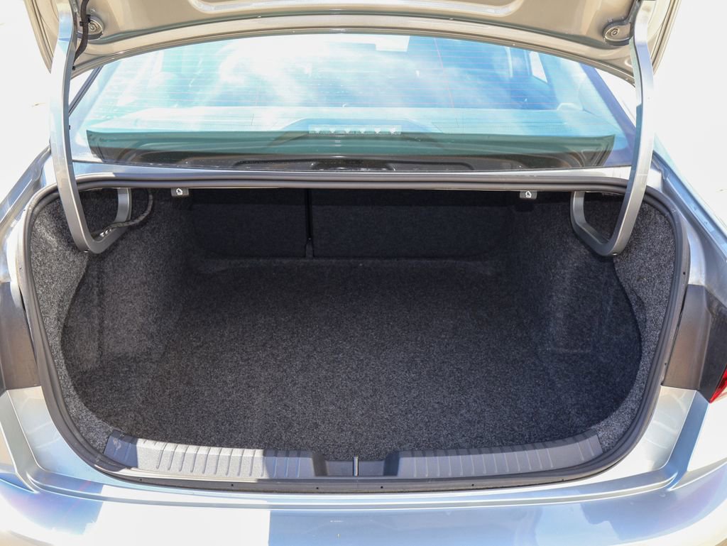 Used 2025 Volkswagen Jetta S image 10