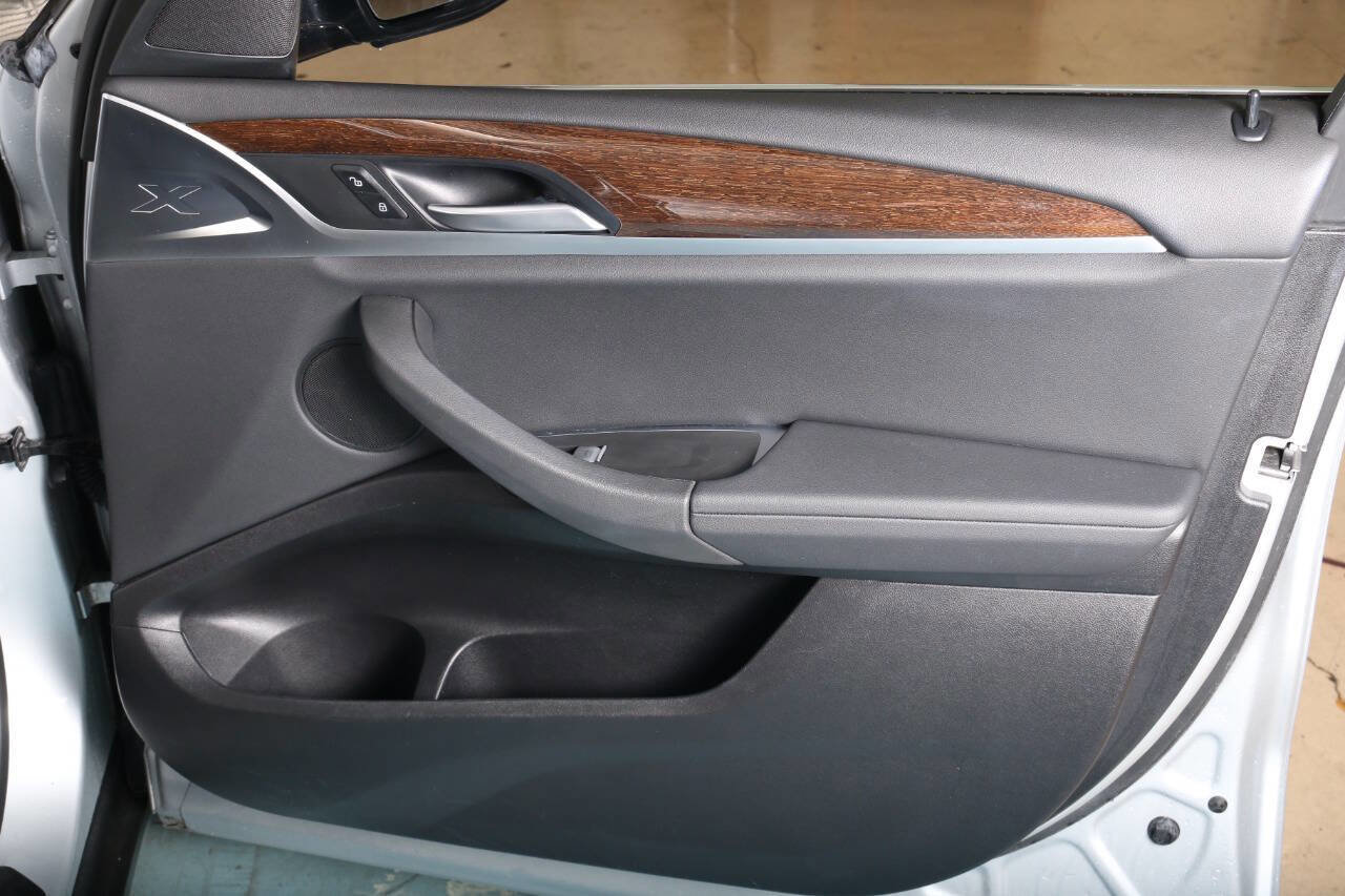 Used 2021 BMW X3 xDrive30i w/ Convenience Package image 39