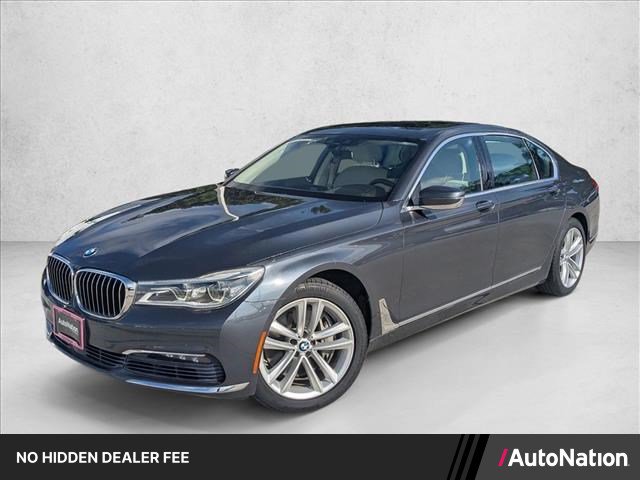 Used 2017 BMW 750i xDrive AWD/4WD image 1