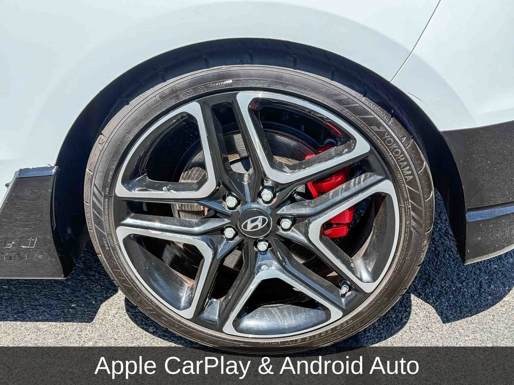 Used 2020 Hyundai Veloster N w/ Performance Package FWD image 11