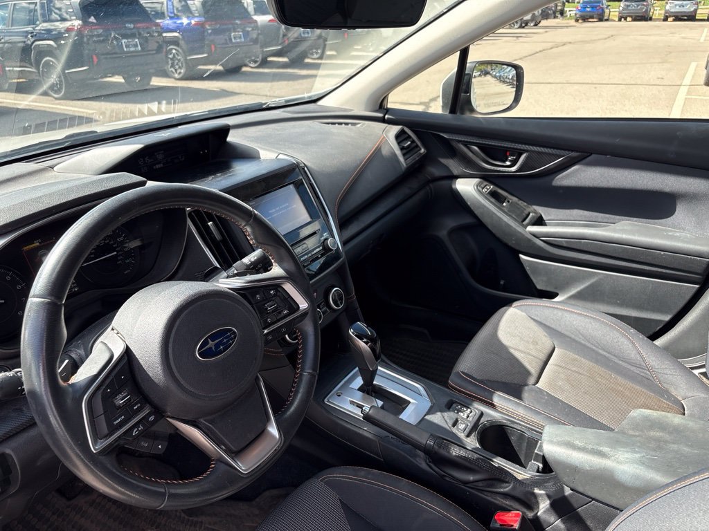 Used 2020 Subaru Crosstrek 2.0i Premium w/ Moonroof Package 2 AWD/4WD image 4