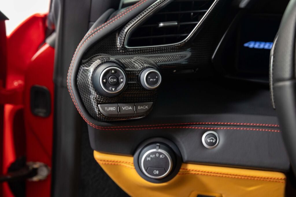 Used 2017 Ferrari 488 GTB RWD image 50