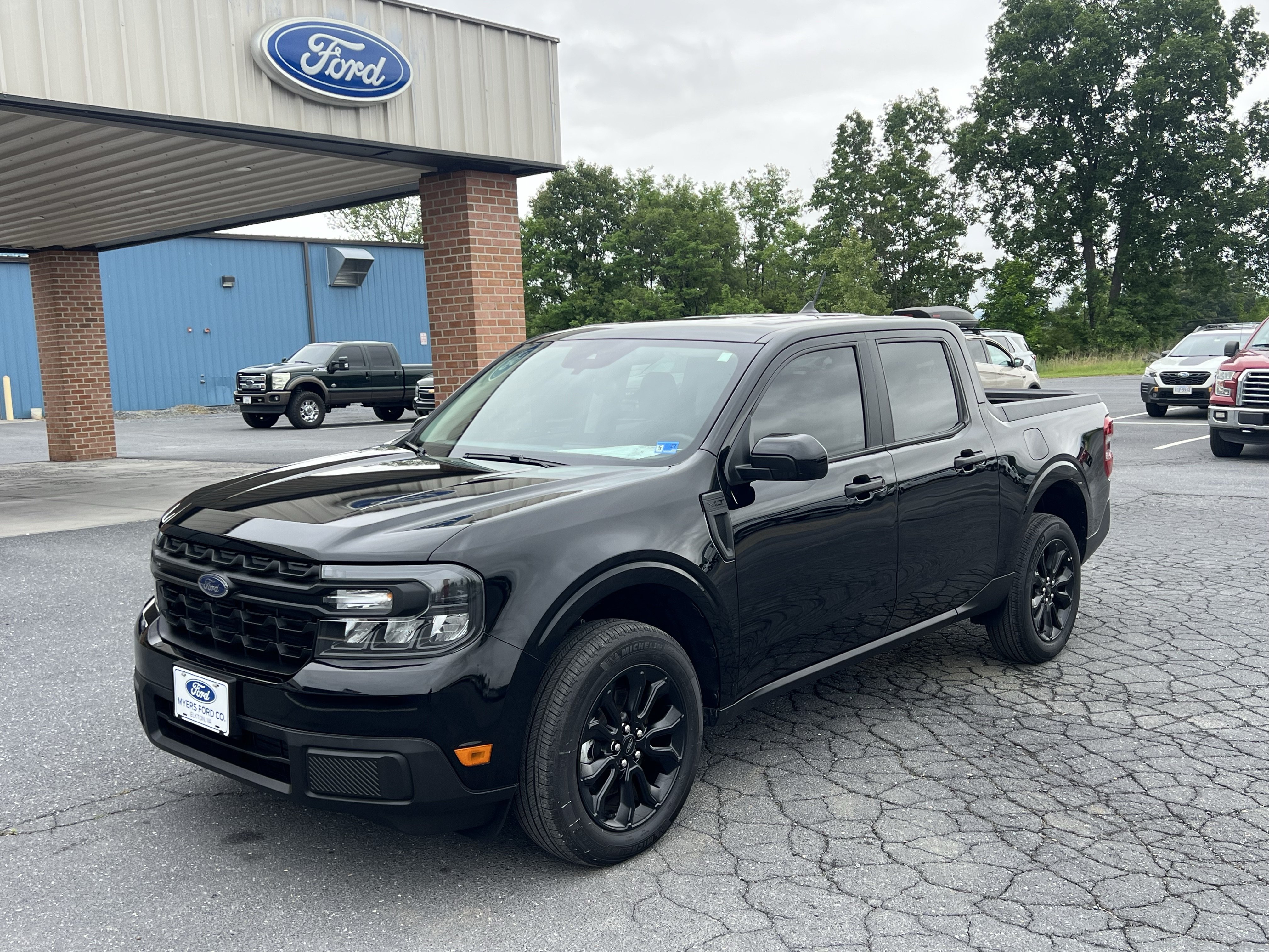 Used 2024 Ford Maverick XLT w/ XLT Luxury Package FWD image 2
